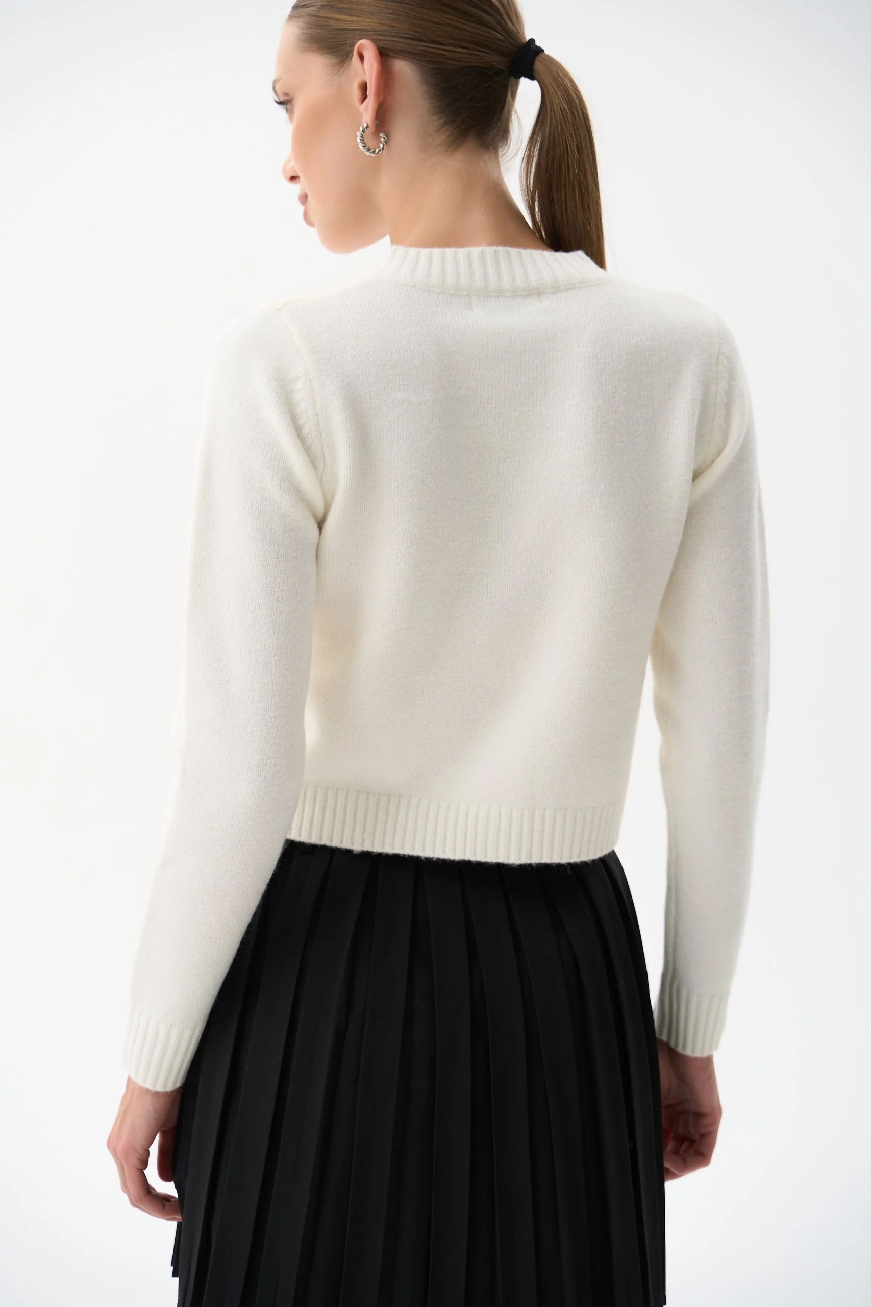 Beige Wool Knit Cardigan - Image 5