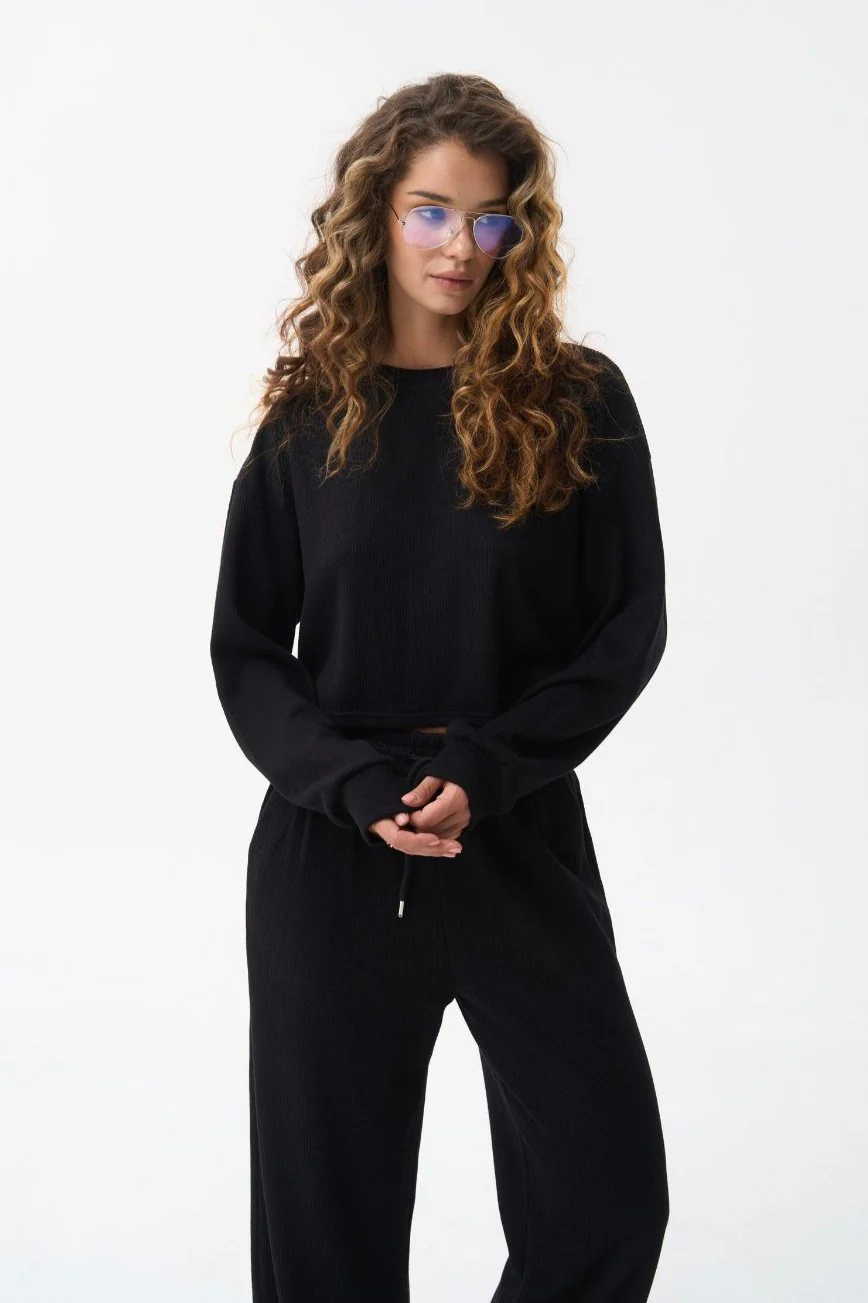 Black Cropped Sports Sweatshirt - Image 3