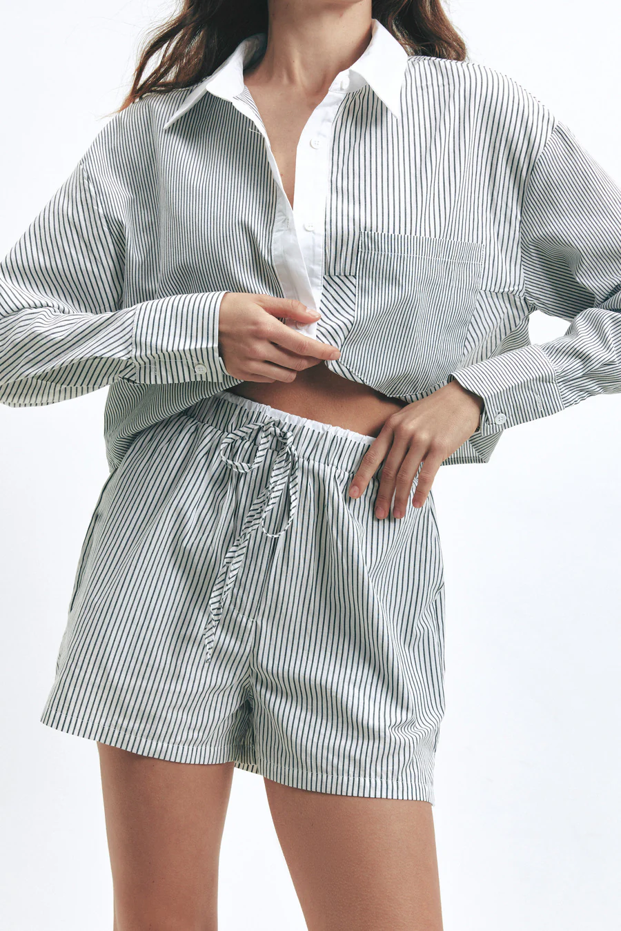 Black Stripe Cropped Shirt - Image 4