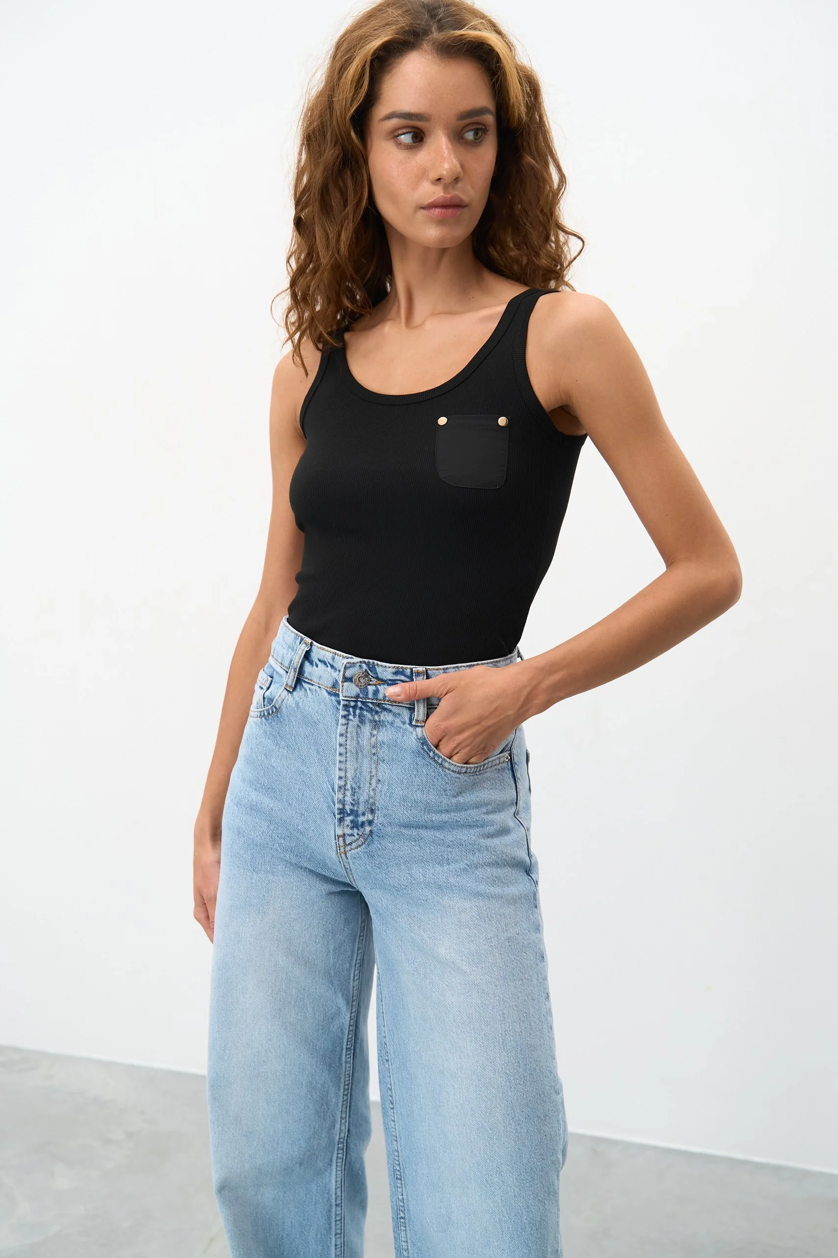 NEW Tank Top with a Black Pocket - Image 2