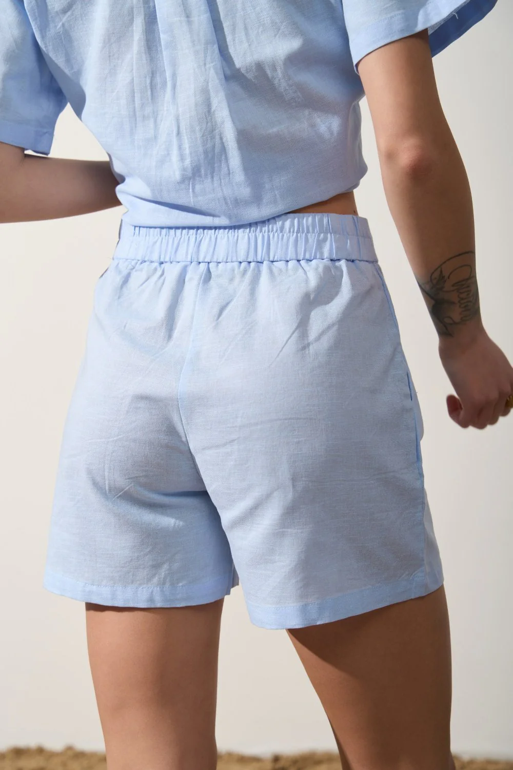 Blue Linen Blend Shorts - Image 4