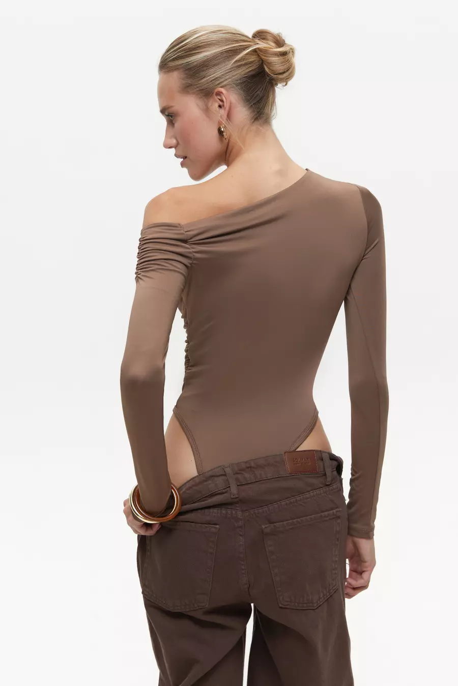 Brown Off Shoulder Bodysuit - Image 5