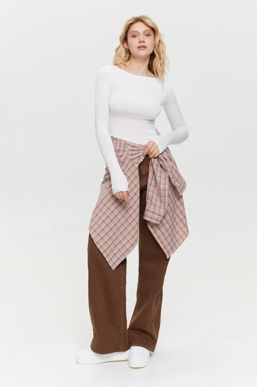 Brown Check shirt with pockets - Image 7