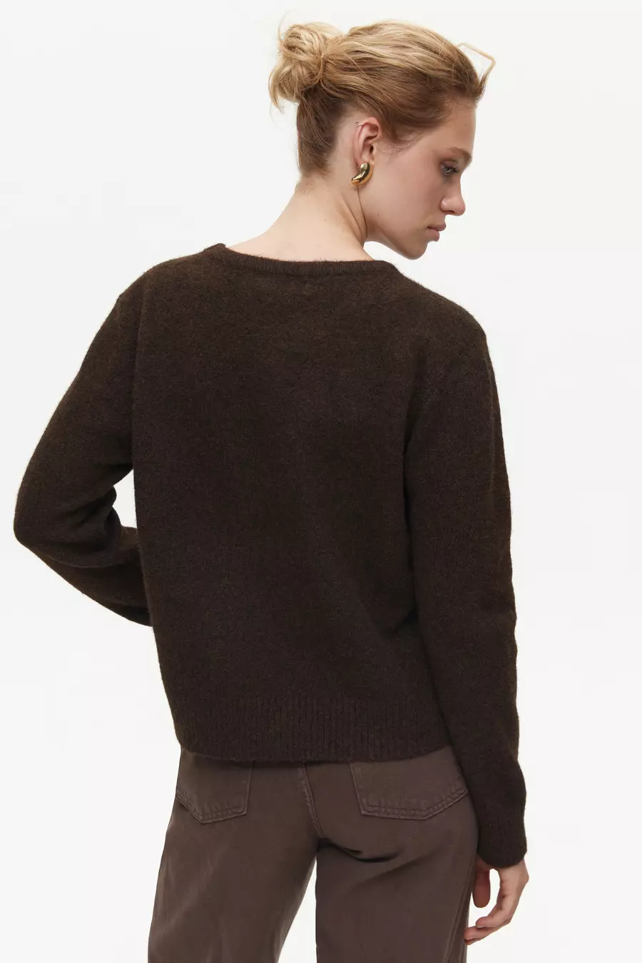 Brown Sweater with Embroidered Birds - Image 5