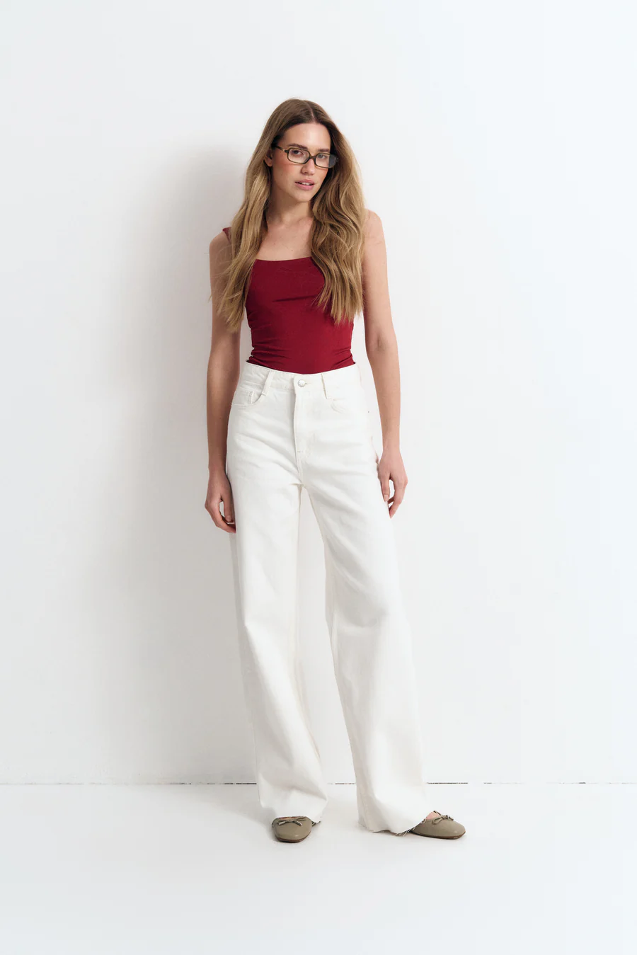 Square-neck bodysuit, Burgundy - Image 2