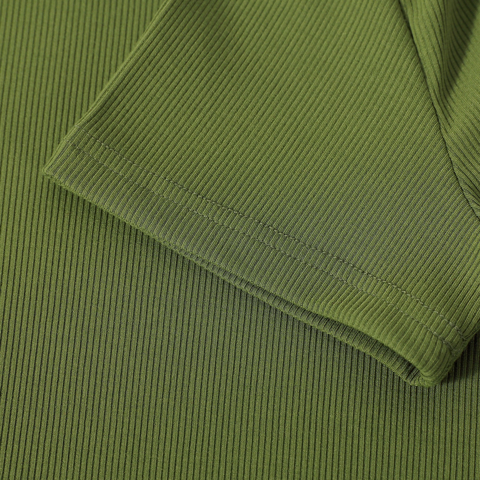 Green Ribbed Crop T-shirt - Image 3
