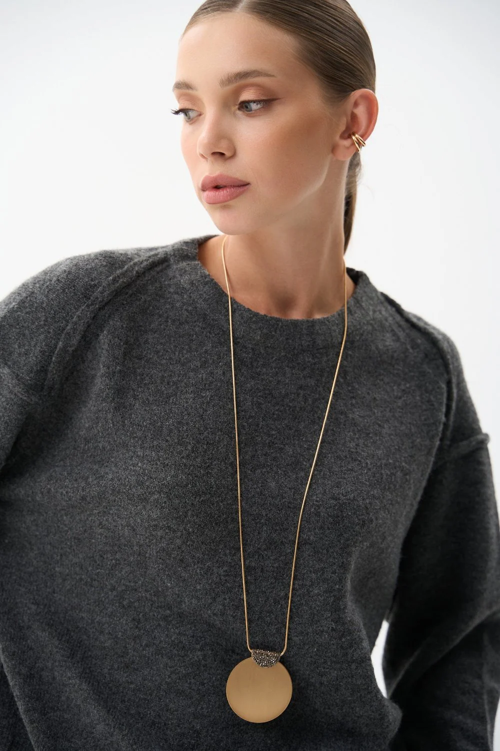 Grey sweater - Image 4