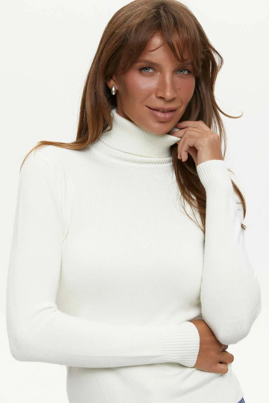 Milk Basic Knit Turtleneck Sweater - Image 3