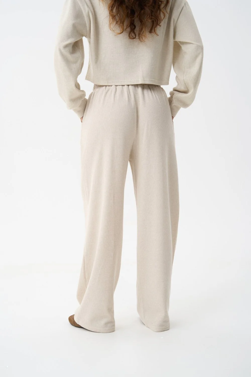 Milk Knitted Streight Leg Pants - Image 6