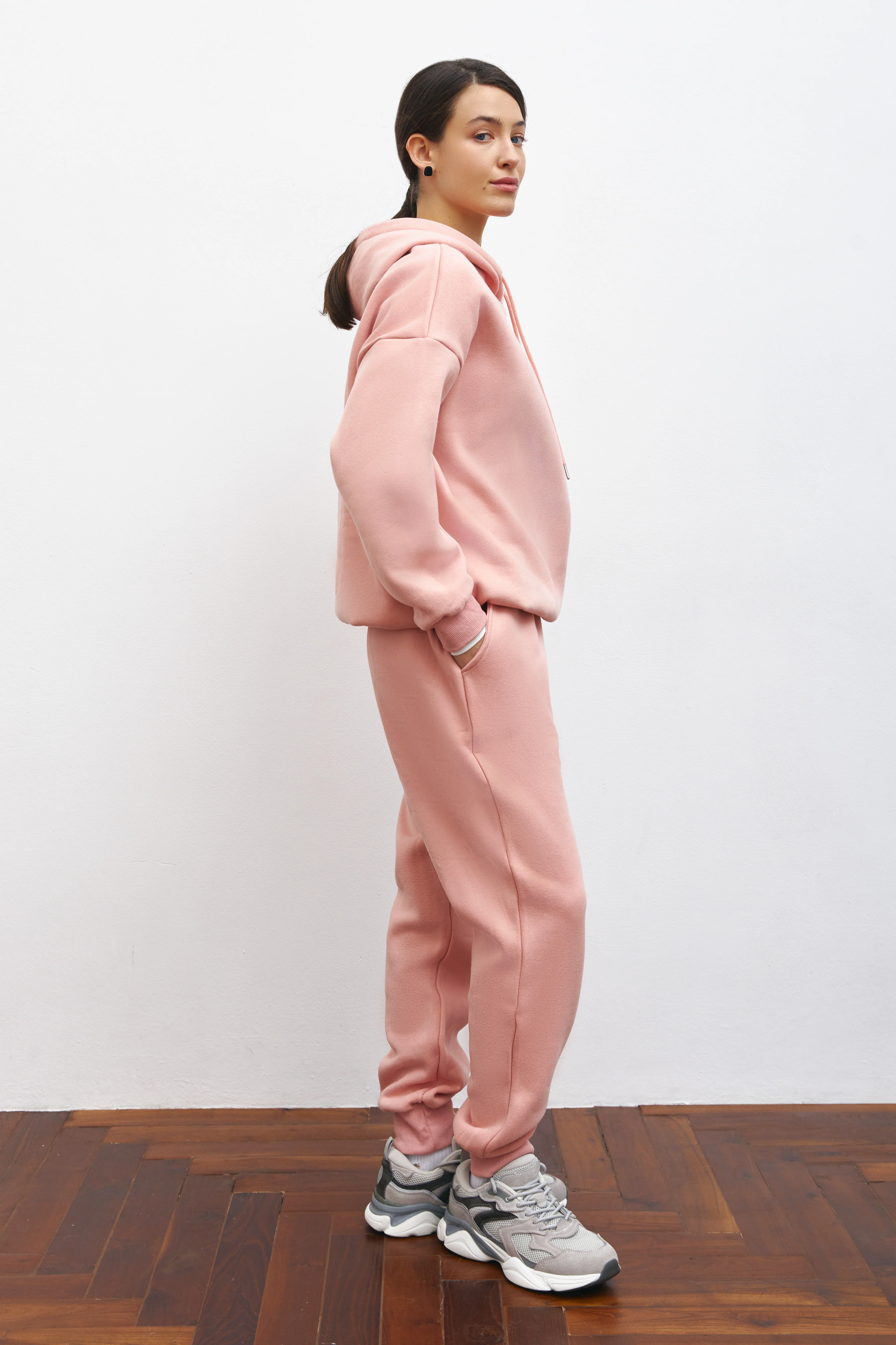 Pink sports pants - Image 4
