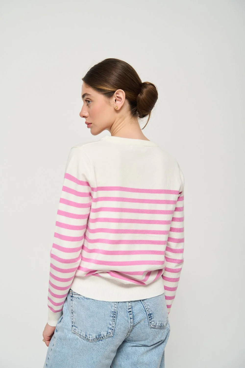 Pink Striped Knit Sweater with a Crew Neck - Image 4