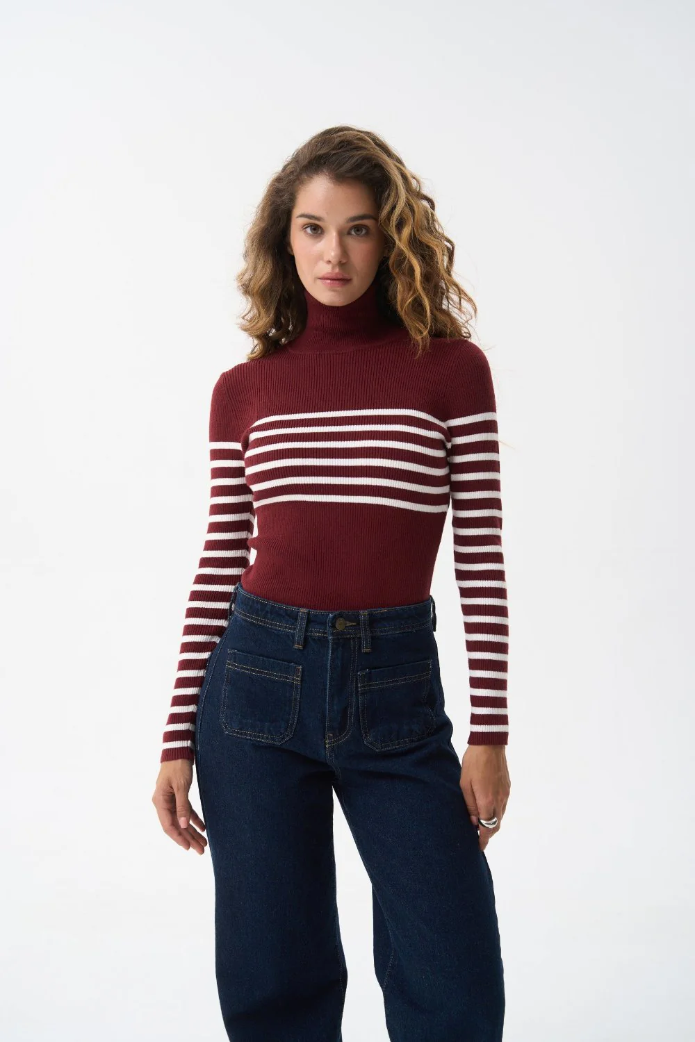 Red turtleneck sweater with a milky stripe - Image 6