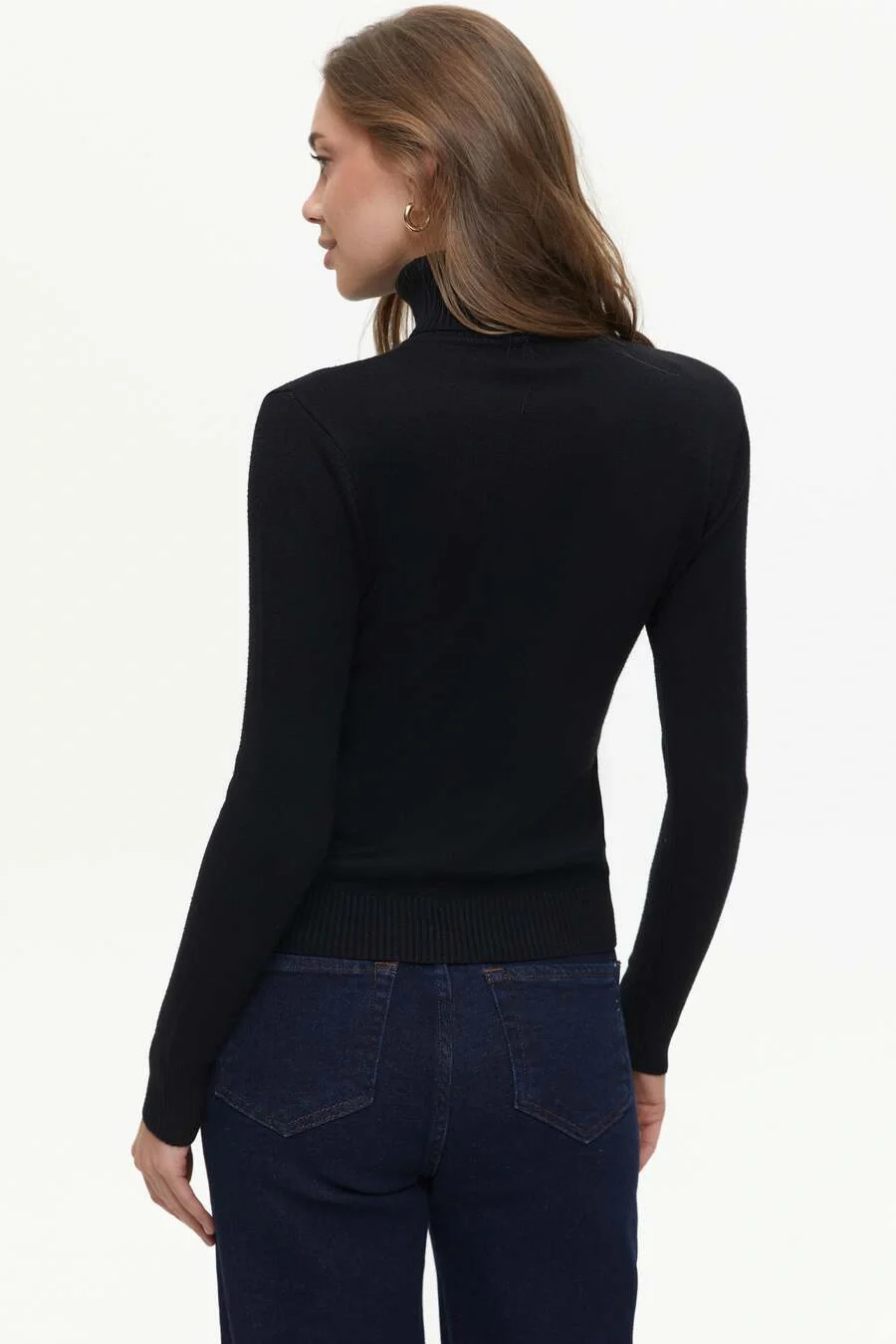 Black Basic Knit Turtleneck Sweater - Image 4