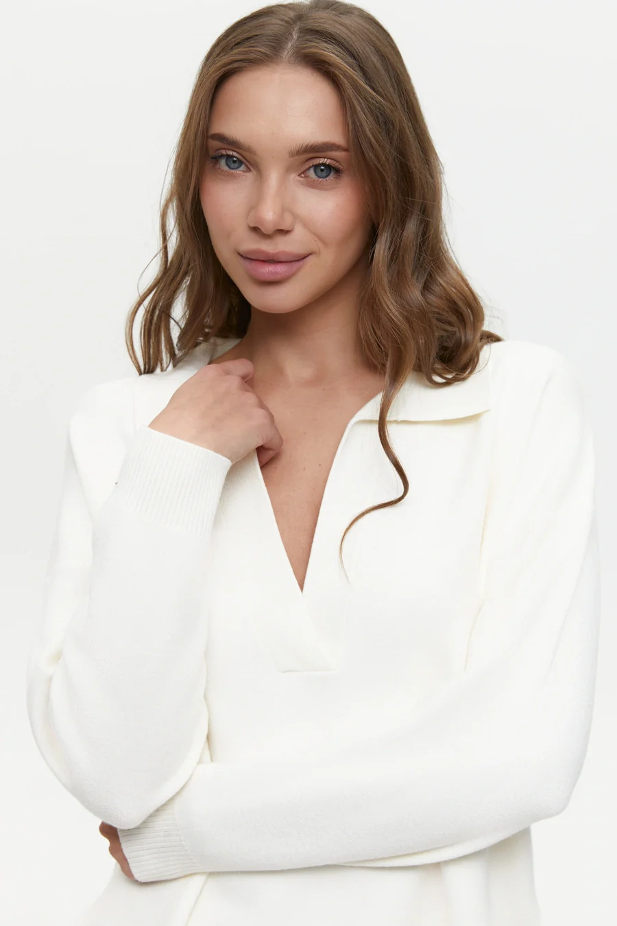 Two piece milk suit with Relaxed Fit Polo Sweater and Palazzo Pants - Image 3