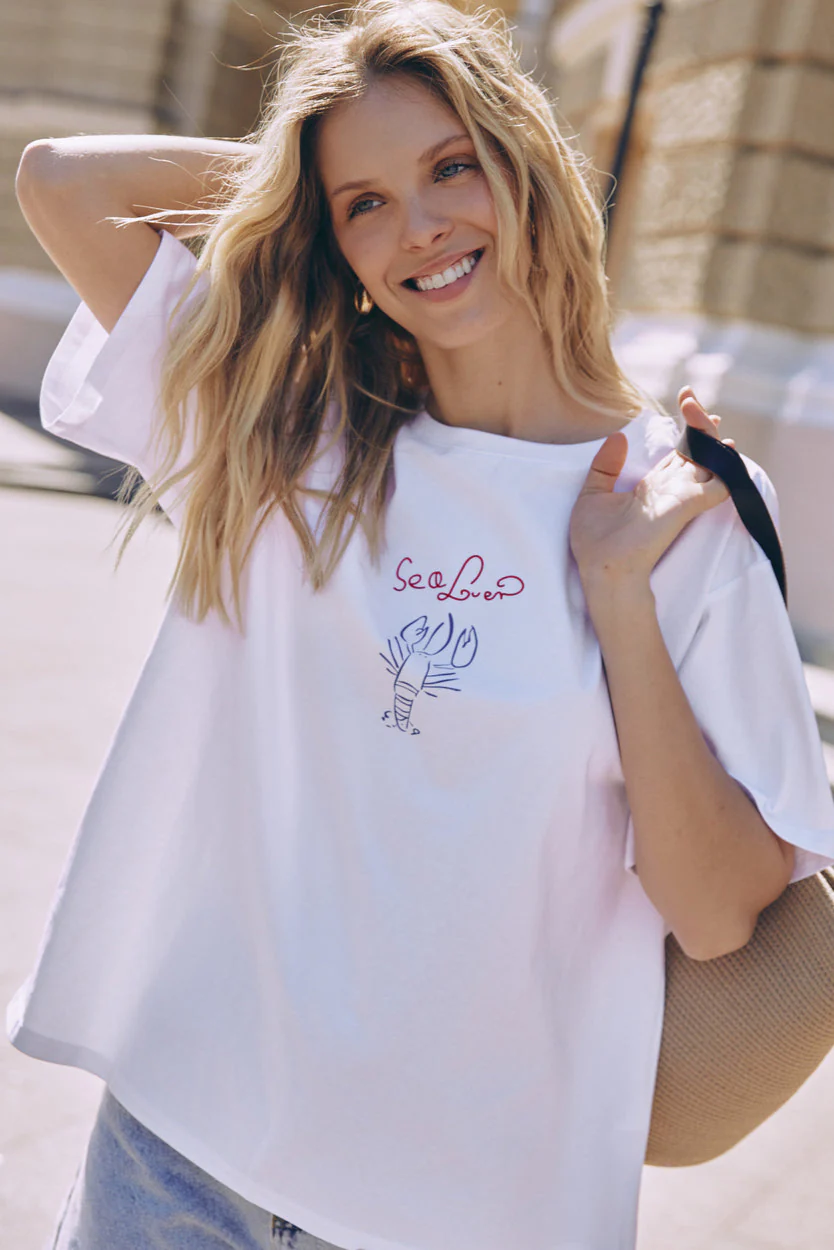NEW White "Sea Lover" Print T-shirt - Image 4