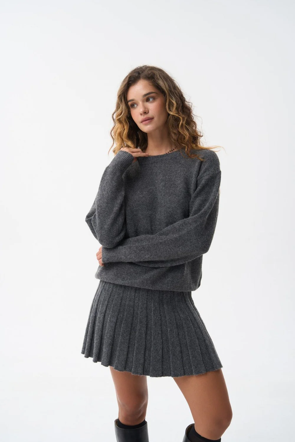 Wool sweater in color grey - Image 5