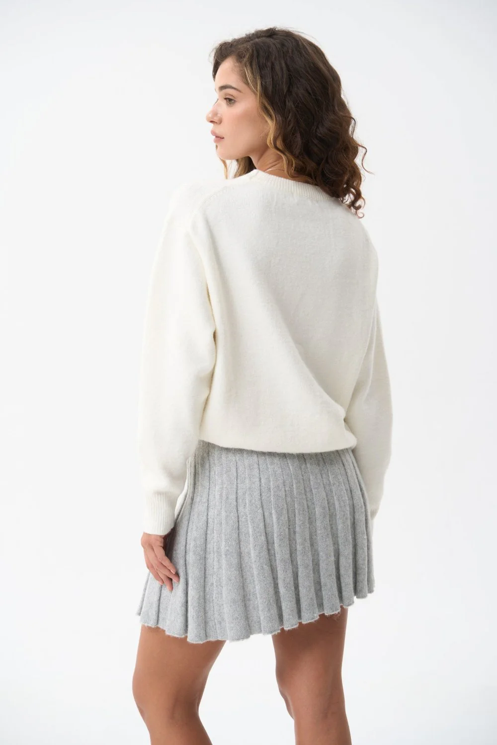 Wool sweater in color milk - Image 4